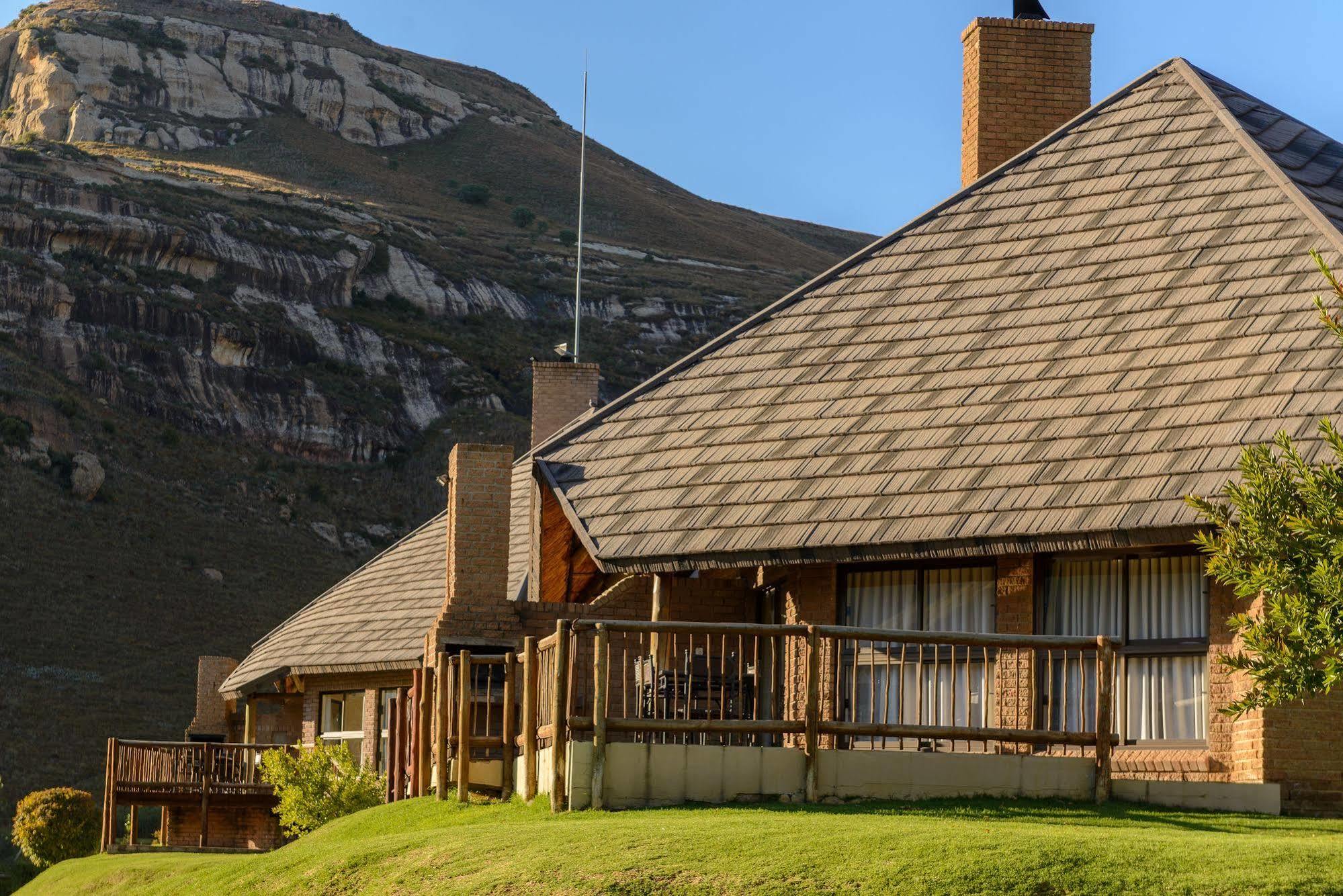 Kiara Lodge Clarens Exterior foto