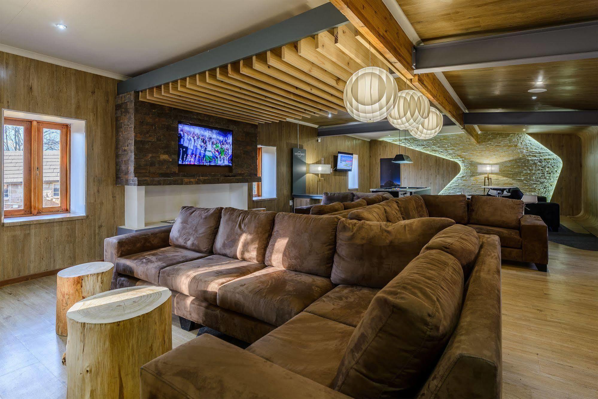 Kiara Lodge Clarens Exterior foto